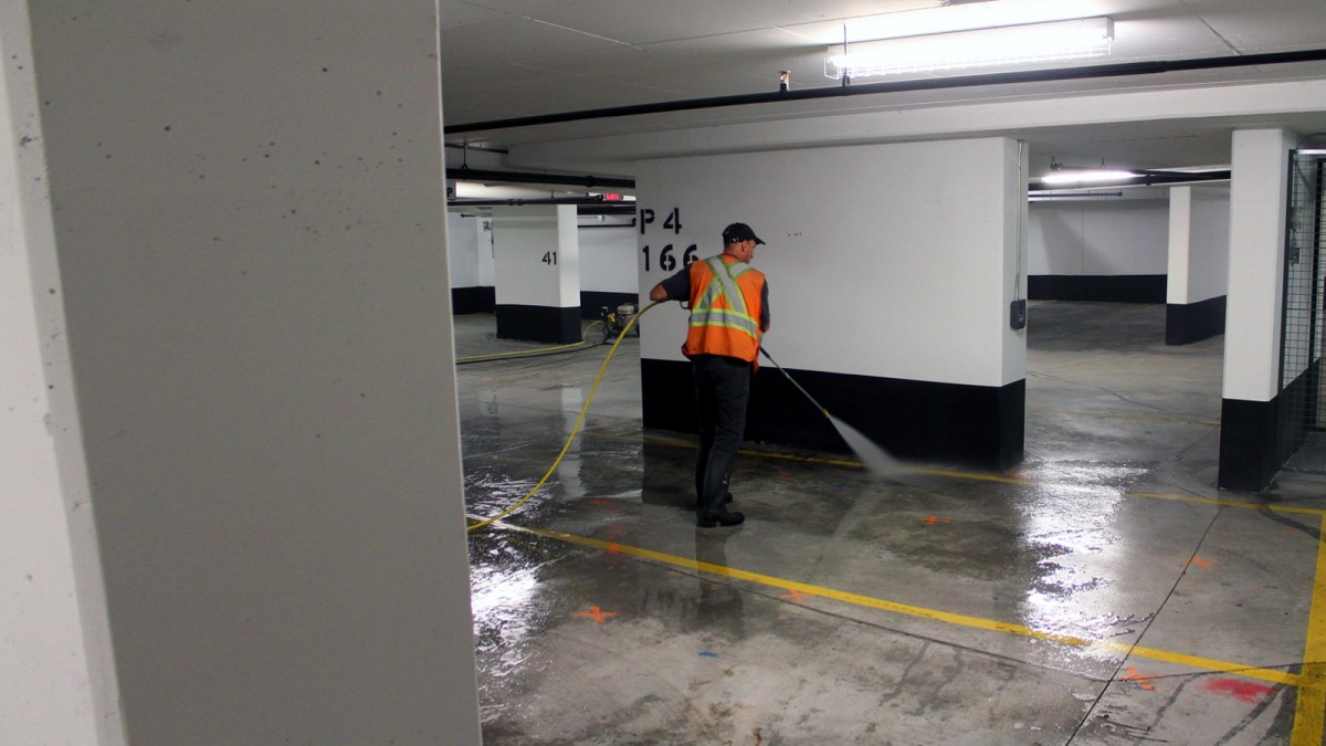 Car Park Cleaning - Clean parking garage